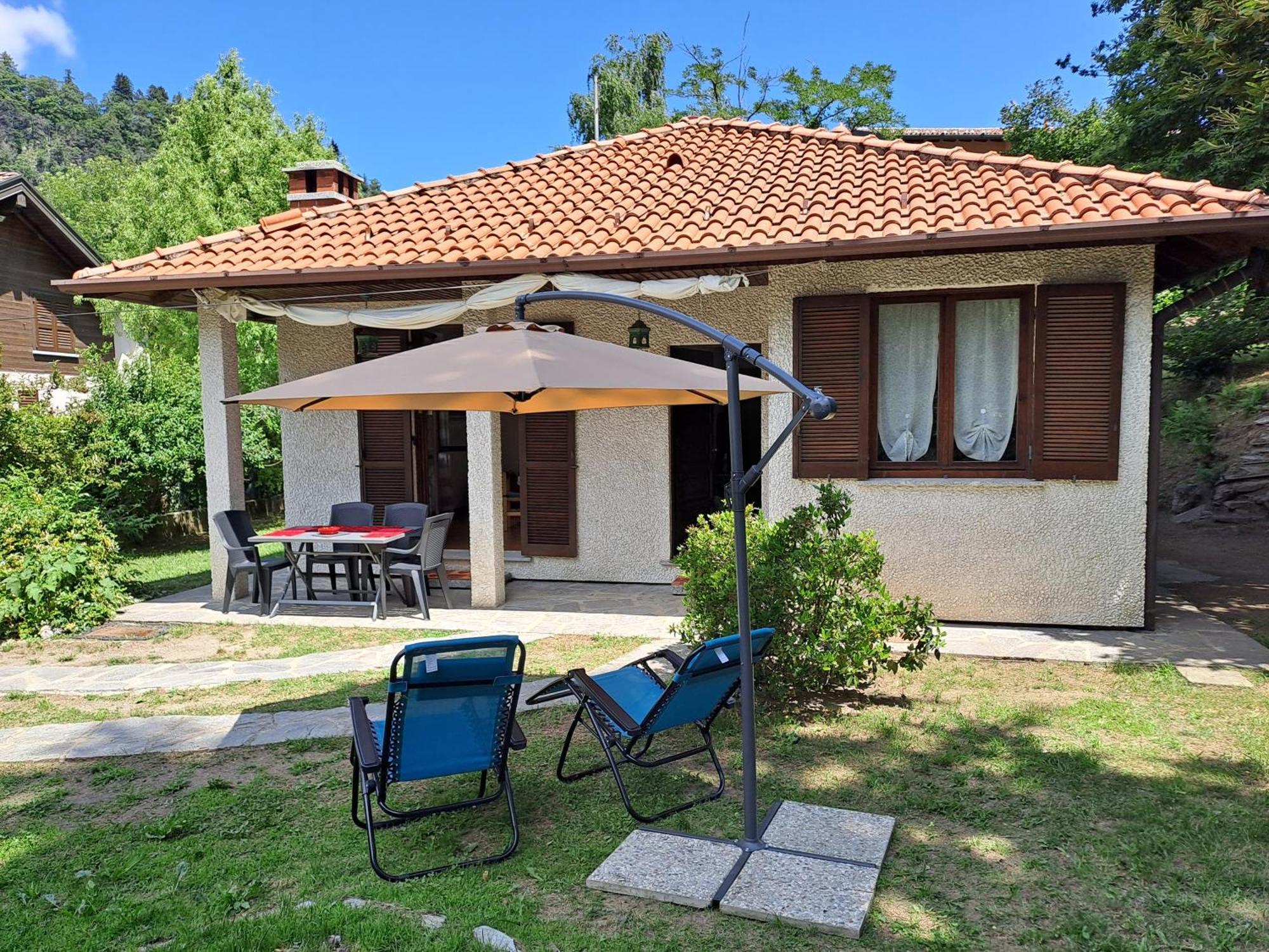 Villetta Singola Con Giardino Cottage Ghisallo Zona Bellagio Magreglio Eksteriør billede