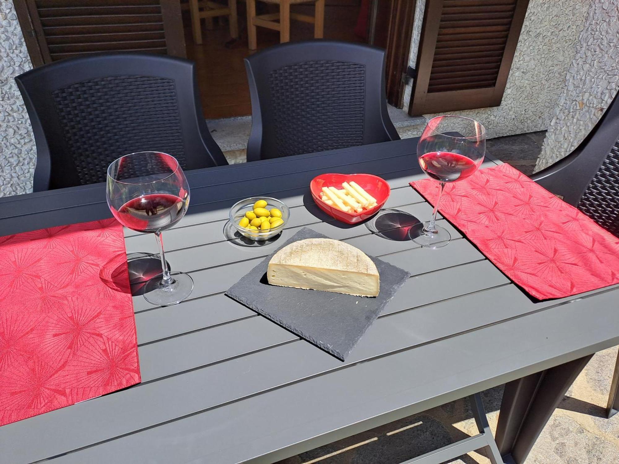 Villetta Singola Con Giardino Cottage Ghisallo Zona Bellagio Magreglio Eksteriør billede